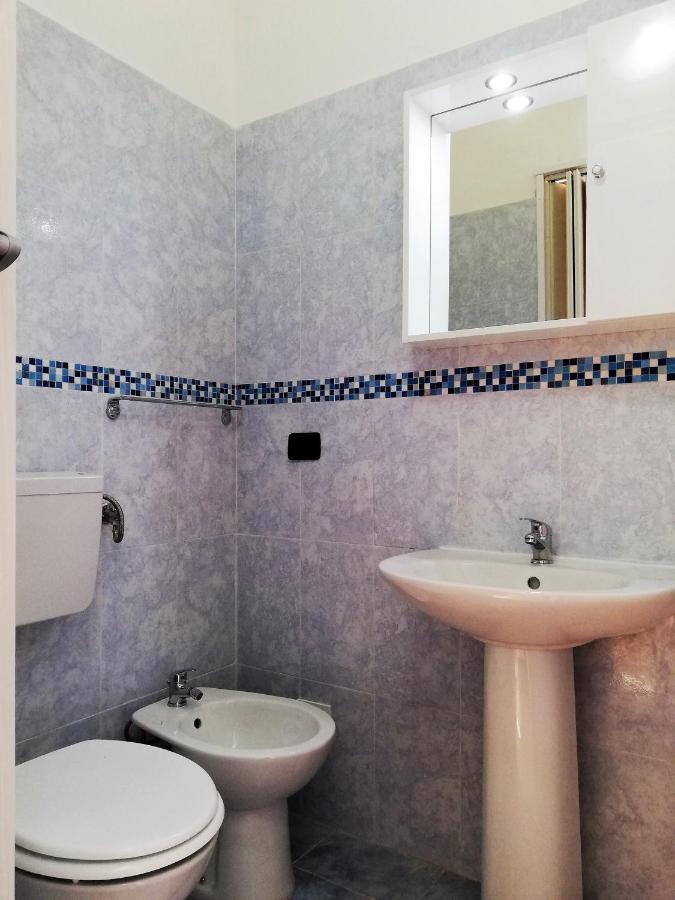 Via Pisa Hotel Riposto Kültér fotó
