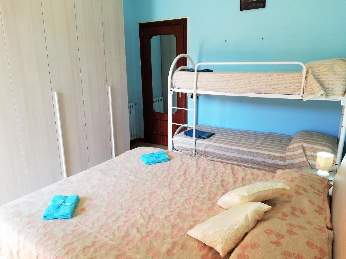 Via Pisa Hotel Riposto Kültér fotó